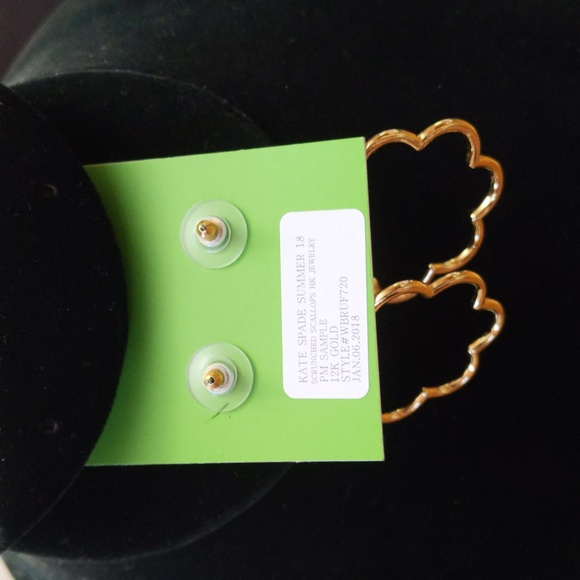 NWT (#10) Kate Spade scrunched Scallops double earrings - Picture 4 of 5